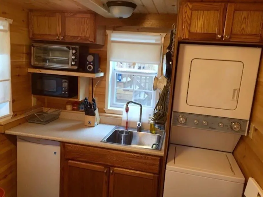Tiny House Toronto Hotel Guest house